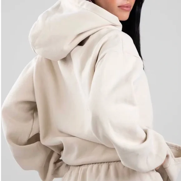 Signature Fit Hoodie - Picture 4 of 6